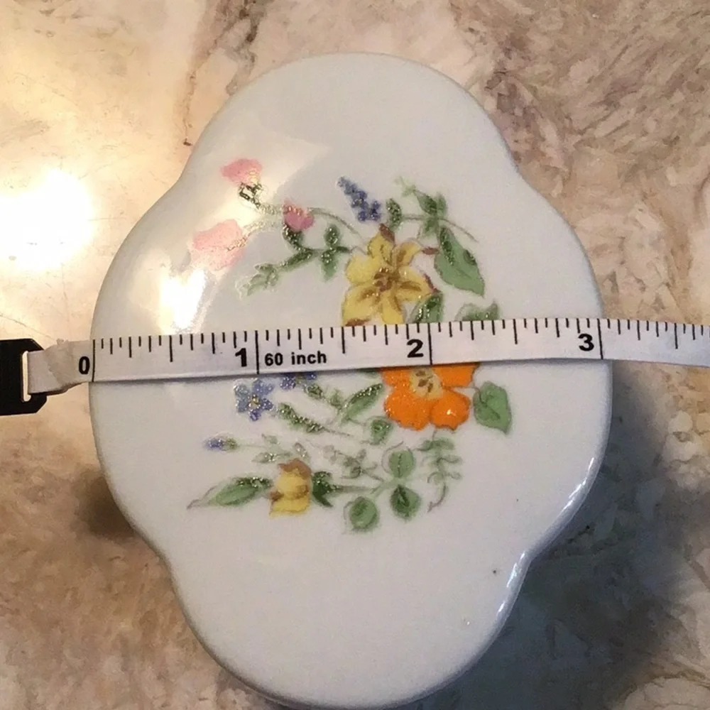 counterpoint white porcelain